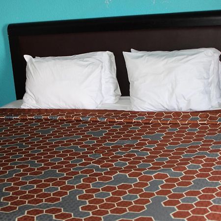 Mayo Inn Roswell Ngoại thất bức ảnh