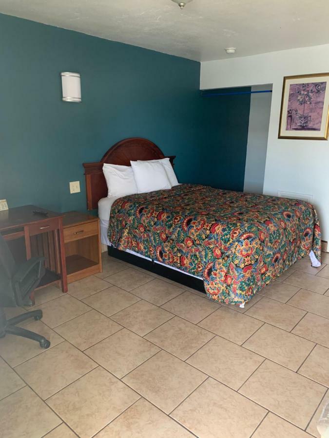 Mayo Inn Roswell Ngoại thất bức ảnh